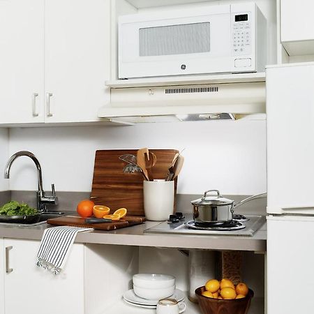 Intown Suites Extended Stay Jackson Ms Экстерьер фото